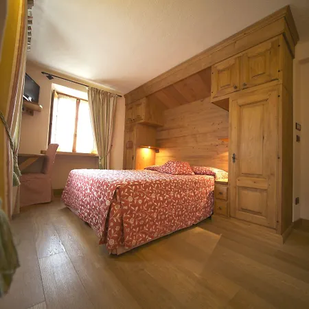 Dente Del Gigante 3* Courmayeur